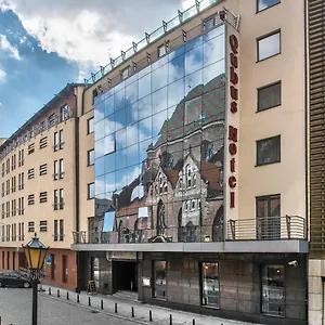 qubus-hotel-wroclaw.hotelswroclaw.com/