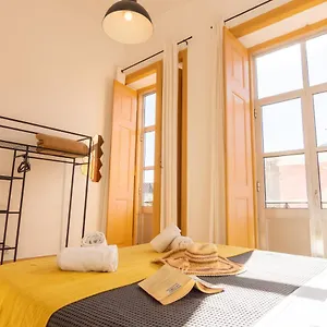  Albergue Growin Digital Nomads Portugal