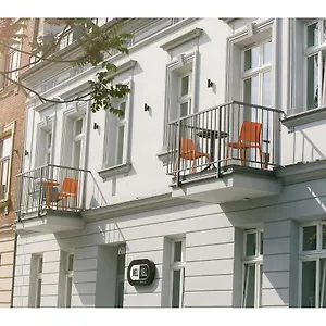 Well Well Apartahotel Cracovia